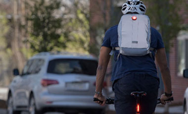 骑行时，真的需要安全警示灯（尾灯）吗？